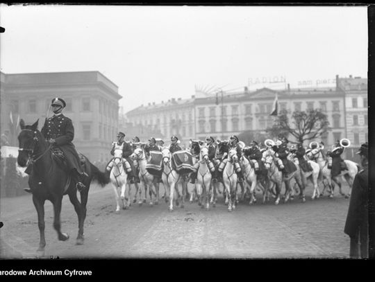 11 listopada. Świętował już marszałek Piłsudski [ZDJĘCIA]