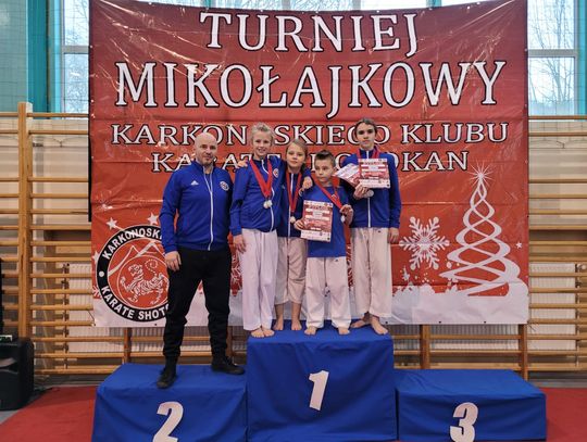 12 medali na Mikołaja – Akademia Sportu Prime w natarciu