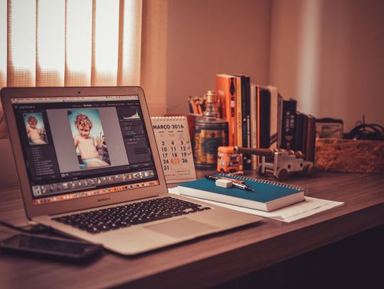180 milionów złotych na laptopy dla uczniów i nauczycieli