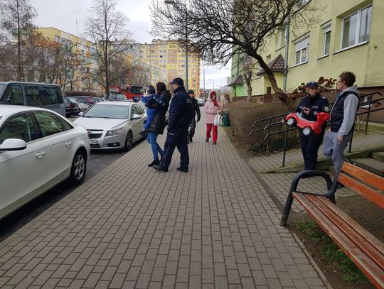 AKTUALIZACJA. Tak odbiera dzieci kurator. Czy w tym przypadku słusznie? 