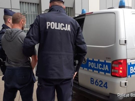 Bolesławiecka policja o piątkowym ataku na patrol dzielnicowych
