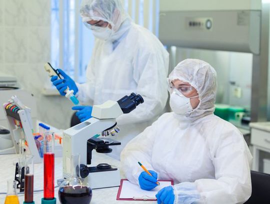COVID-19: genetyczny defekt może mieć związek z przebiegiem pandemii?