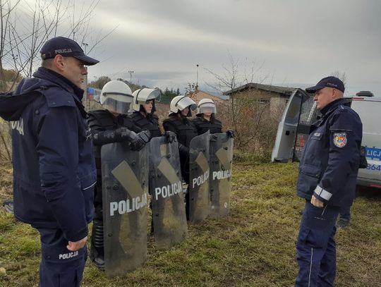 Ćwiczenia klas mundurowych z okazji Narodowego Święta Niepodległości