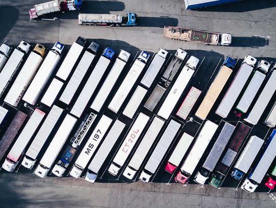 Cyfrowe narzędzia dla fleet managera – dlaczego powinien z nich korzystać?