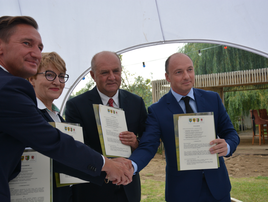 Cztery samorządy razem dla ratowania Odry. Marszałkowie nadodrzańskich regionów podpisali Porozumienie