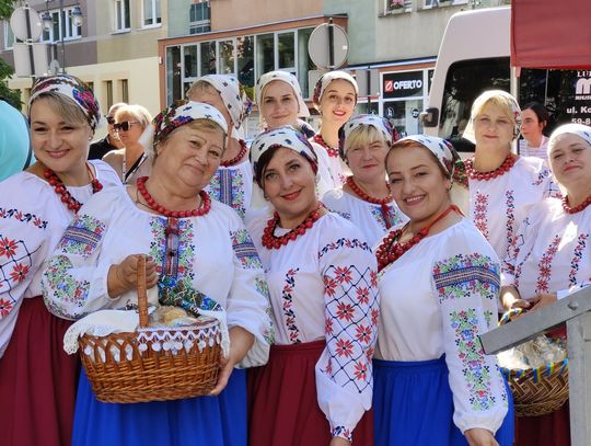 FolkArt’25 w lubańskim rynku. Muzyka, stroje i smaki regionu
