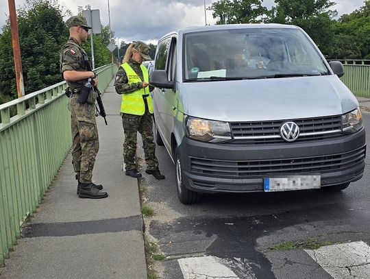 Granica pod kontrolą. Dolnośląskie służby złożyły raport z sytuacji na granicy