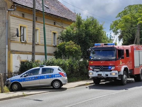 Groził, że puści gaz i wysadzi dom. Interweniowały służby