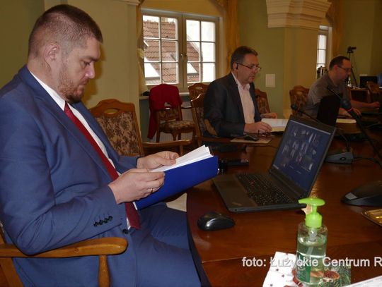 Grudniowa sesja nadzwyczajna