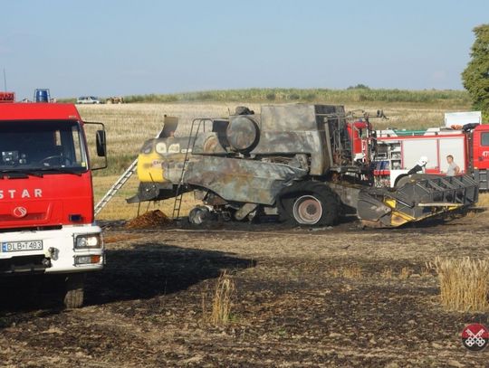 Huk i kłęby dymu nad Zarębą