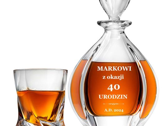 Jaki jest idealny prezent na Dzień Ojca? Karafka z grawerem, grawerowane zestawy do whisky