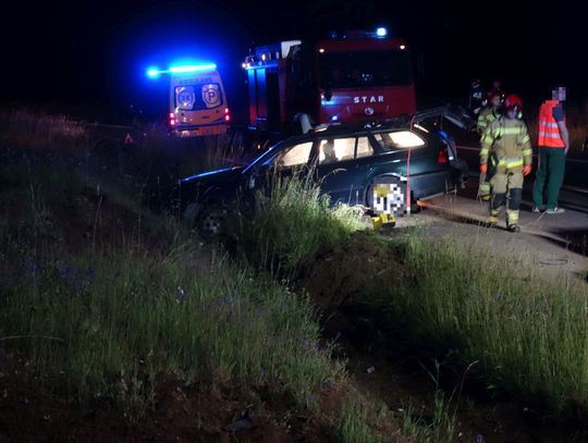 Jednego dnia dwa rozbite BMW na DK30 w Pisarzowicach