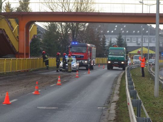 Kładka nad DK30 w Lubaniu ponownie uszkodzona