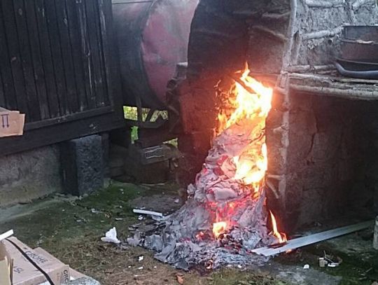 Kolejny przypadek spalania odpadów