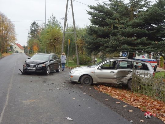 Kolizja na nowo wyremontowanej drodze