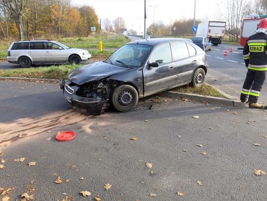 Kolizja na zjeździe w stronę autostrady