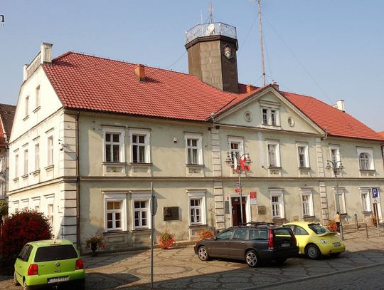 Leśna. Koronawirus przyczyną odwołania sesji Rady Miasta