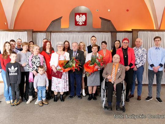 Lubań. Dwie złote pary odebrały życzenia i medale