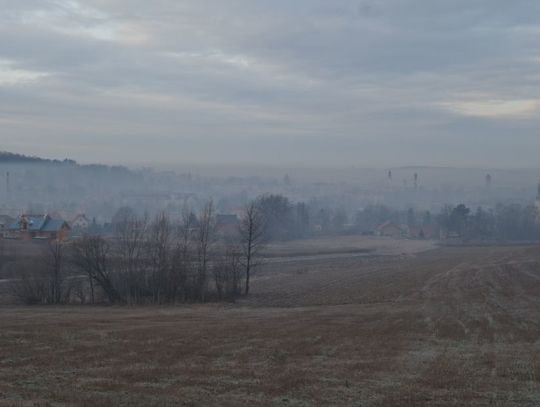 Lubań przykryty chmurą smogu