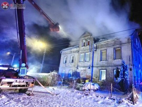Lubańska policja o sobotnim pożarze budynku wielorodzinnego