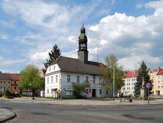 Mieszkańcy Wlenia boją się zabójcy własnej matki