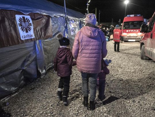 Minęły trzy lata od napadu Rosji na Ukrainę. Tak zmieniło się nastawienie Polaków