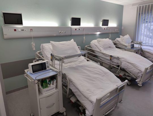 Modułowy szpital w Bolesławcu otwarty dla pacjentów