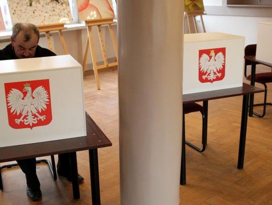 Nie ma chętnych do pracy w komisjach wyborczych