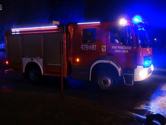Nocny pożar pustostanu w Olszynie