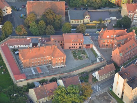 Patryk Jaki odpowiada w sprawie Aresztu Śledczego w Lubaniu
