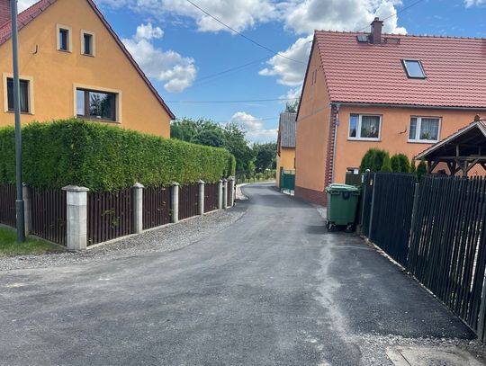 Pisarzowice. Nowa nawierzchnia gotowa