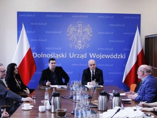 Posiedzenie Wojewódzkiego Zespołu Zarządzania Kryzysowego ws. grypy