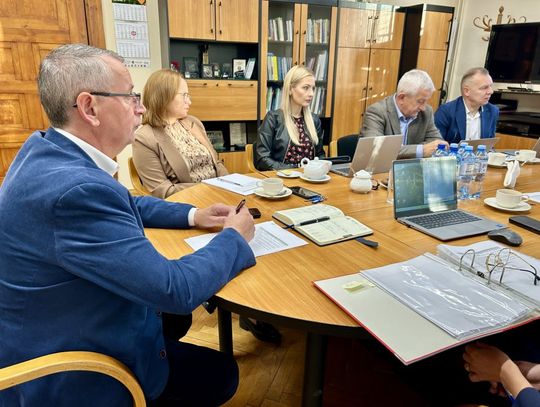 Posiedzenie Zarządu Powiatu Lubańskiego – omówienie bieżącej sytuacji lubańskiego Mickiewicza