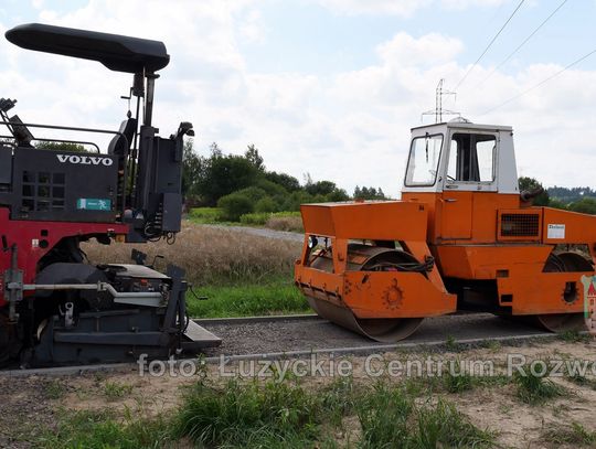 Powstaje kolejny odcinek lubańskiej pętli rowerowej