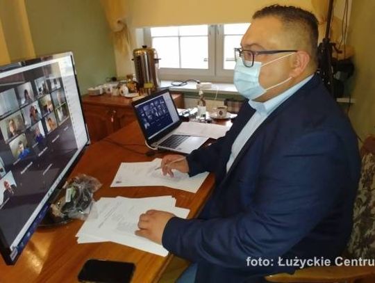 RM Lubań. Październikowe obrady