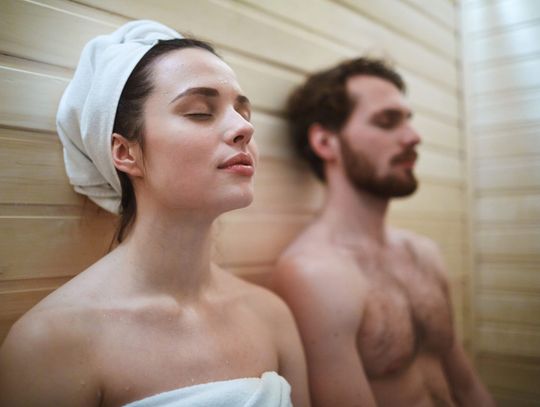 Sauna a pielęgnacja skóry – o czym warto pamiętać