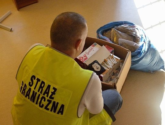 Sieniawka. Bezpańska kontrabanda na przygranicznym targowisku