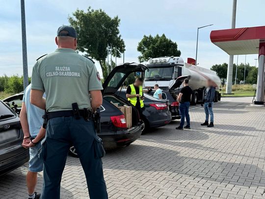 Słowak i Czech zatrzymani w Zgorzelcu z kontrabandą