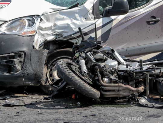 Śmierć motocyklisty na ul. Lubańskiej w Jeleniej Górze