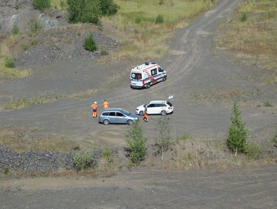 Spadł z urwiska i kilkanaście godzin wzywał pomocy