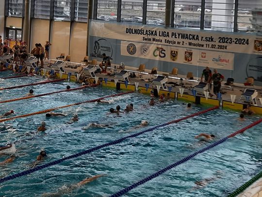 Świetny start zawodników „Orki” Lubań w Dolnośląskiej Lidze Pływackiej