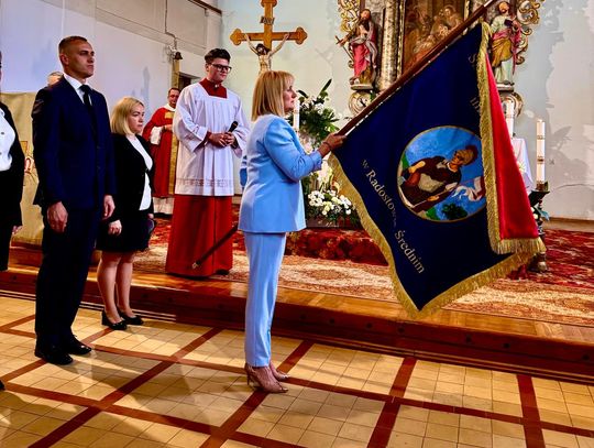Święty Florian patronem szkoły. Doniosła chwila w Radostowie