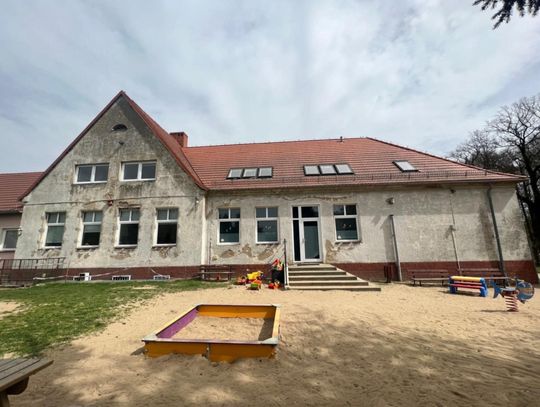 Termomodernizacja gminnych szkół. Są pieniądze z KPO, ogłoszono przetarg