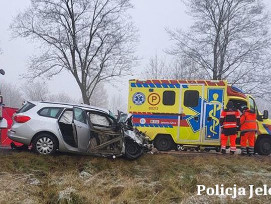 Tragiczny wypadek na krajowej „trójce” w Radomierzu