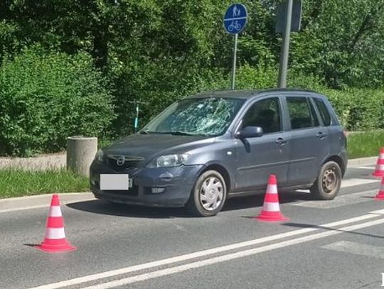 Tragiczny wypadek w Jeleniej Górze. 90-latek zginął na przejściu dla pieszych