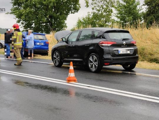 Trochę deszczu i trochę nieuwagi. Kolizja na DK30