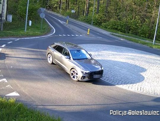Udawali ofiary, a wcześniej przywłaszczyli auto warte 270 tys. zł