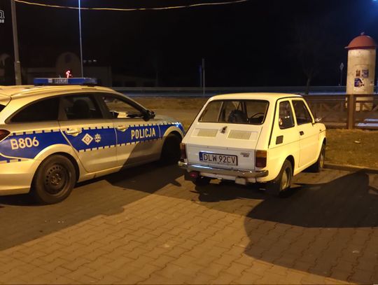 Ukradziony w Gryfowie Fiat 126p, znaleziony w Lubaniu