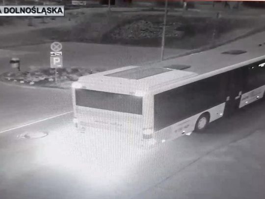 Wideo. Płonący autobus jechał ulicami Karpacza