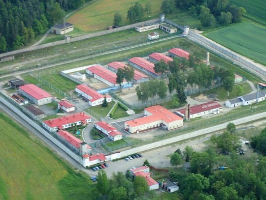 Więźniowie pomagają